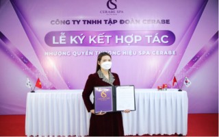 Lễ kí kết hợp tác toàn diện giữa Chuỗi nhượng quyền thương hiệu Spa Cerabe và Chủ Spa Trịnh Thị Hảo