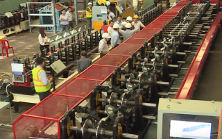 Doanh nghiệp ứng dụng công nghệ trong sản xuất nhà thép nhẹ tiền chế để xuất khẩu